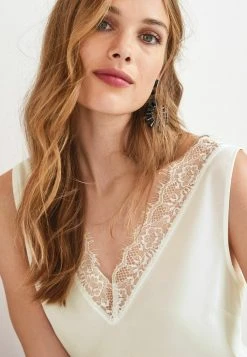 Next Top - Off White | Damen 7 Next Top - Off White | Damen -Next Verkäufe 2022 c627af1afd4f4c7683c6512cd21514be