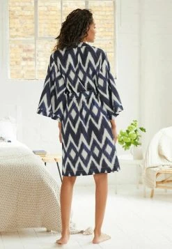 Next Damen Lightweight - Bademantel - Blue Ikat -Next Verkäufe 2022 c6bd6cea77904cd09abbb7eff433d514