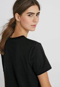 Next Damen MYLEENE KLASS - T-Shirt Basic - Black -Next Verkäufe 2022 d225e39ef4e2481b9899f84af689d97b