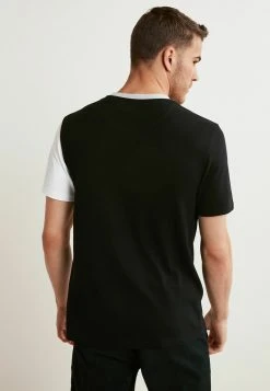 Next BLOCKED - T-Shirt Print - Black Grey Mono | Herren -Next Verkäufe 2022 d362dbb76a3b4b80be30d4d633e26efa