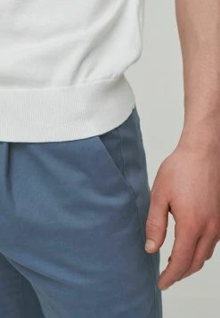 Next Poloshirt - White With Stag Embroidery | Herren -Next Verkäufe 2022 d3b28efc24d947df9c3af08e21c08552