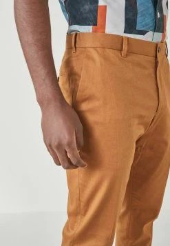 Next Herren STRETCH WITH MOTION FLEX WAISTBAND - Chino - Ochre -Next Verkäufe 2022 d87f9df7b08d483889f37e51c48c9b19