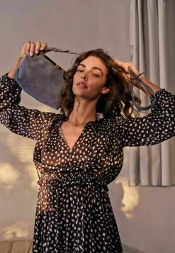 Next Damen SATIN TIE NECK - Freizeitkleid - Black -Next Verkäufe 2022 d9fb4870090a438e91b17b6feb66f8e9