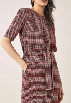 Next Damen PONTE BODYCON - Jerseykleid - Red -Next Verkäufe 2022 e196122b15ce417ca1946258036a08de