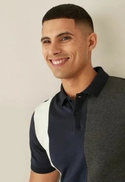 Next VERTICAL BLOCK - Poloshirt - Mottled Blue | Herren -Next Verkäufe 2022 e70a74d0e8d446d6926c07eb3a56c640