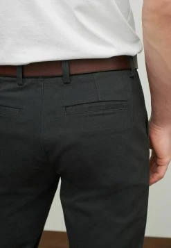 Next BELTED SOFT TOUCH - Chino - Charcoal Grey | Herren -Next Verkäufe 2022 ea1c1de5133b4ce9baa838a11f057575