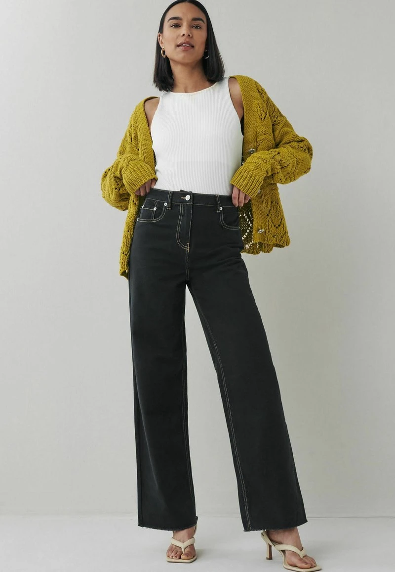 Next Damen Flared Jeans - Black 2 Next Damen Flared Jeans - Black – Bild 2