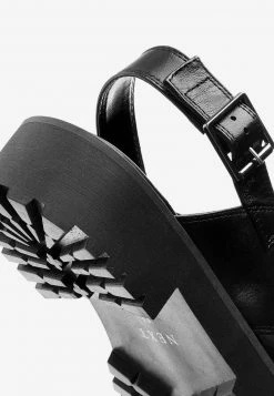 Next Damen Riemensandalette - Black -Next Verkäufe 2022 eef97e7e20b84043840d6568c837342b