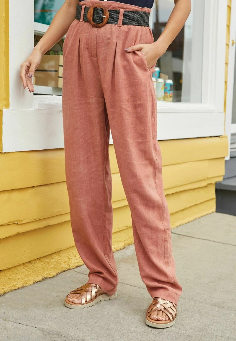 Next Damen BELTED LINEN BLEND - Stoffhose - Pink (t01334) 2 Next Damen BELTED LINEN BLEND - Stoffhose - Pink (t01334) – Bild 2