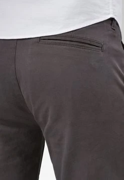 Next Herren Chino - Grey -Next Verkäufe 2022 f46c866ca43a4119a6aa309ea92cd074