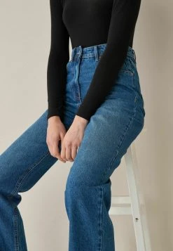 Next Jeans Straight Leg - Dark Blue | Damen 6 Next Jeans Straight Leg - Dark Blue | Damen -Next Verkäufe 2022 f6441446c43d4d459f385e55fc4f1e0b