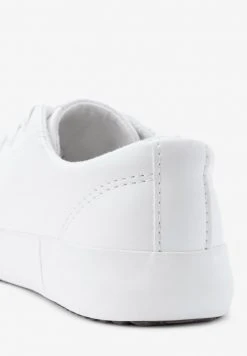 Next WHITE LACE-UP SHOES (OLDER) - Sneaker Low - White | Unisex -Next Verkäufe 2022 f9719924f382417d99a3687f72540860