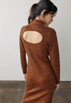 Next Damen Etuikleid - Apricot -Next Verkäufe 2022 fe86a142d39b4ab1b28a30bc1712f185